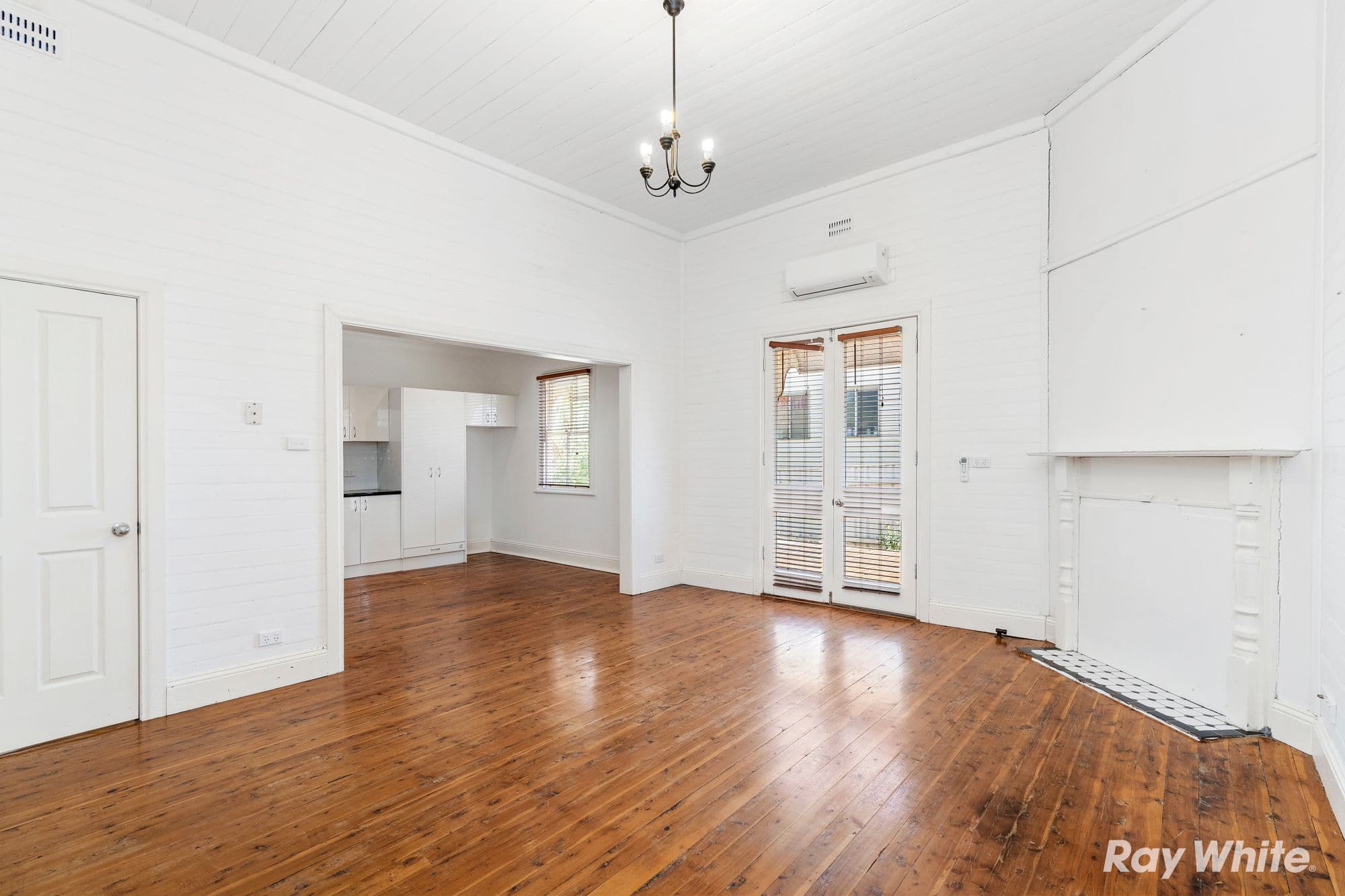 84 Mirrool Street, Coolamon NSW 2701, Coolamon - Thumbnail 3