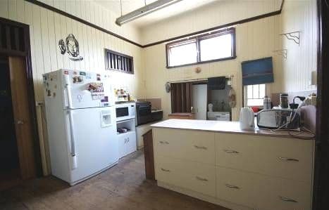 9A Wyper Street, BUNDABERG SOUTH QLD 4670, Bundaberg South - Thumbnail 8