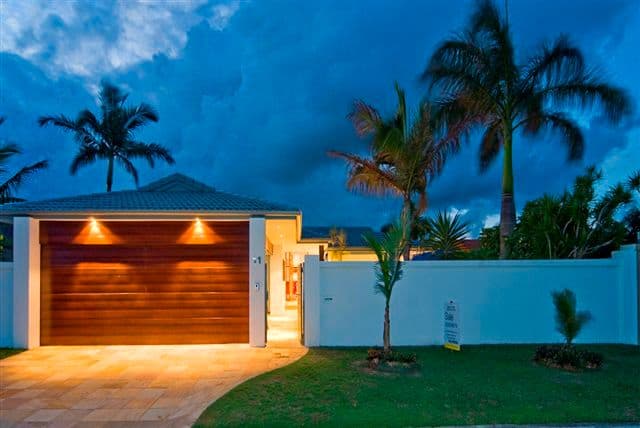 11 Magellan Avenue, HOLLYWELL QLD 4216, Hollywell - Thumbnail 2