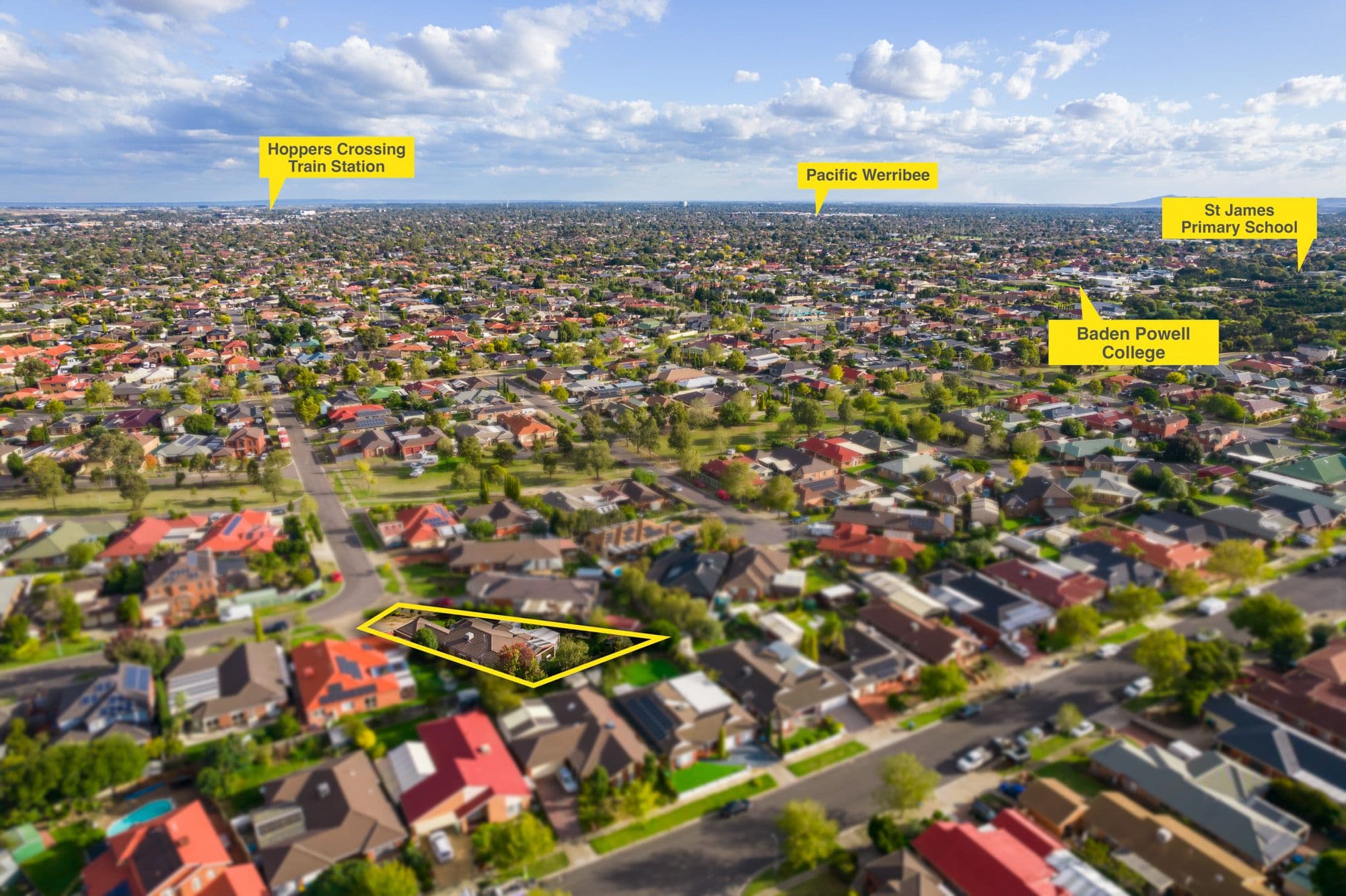 15 Golden Ash Grove, Hoppers Crossing VIC 3029, Hoppers Crossing - Thumbnail 2
