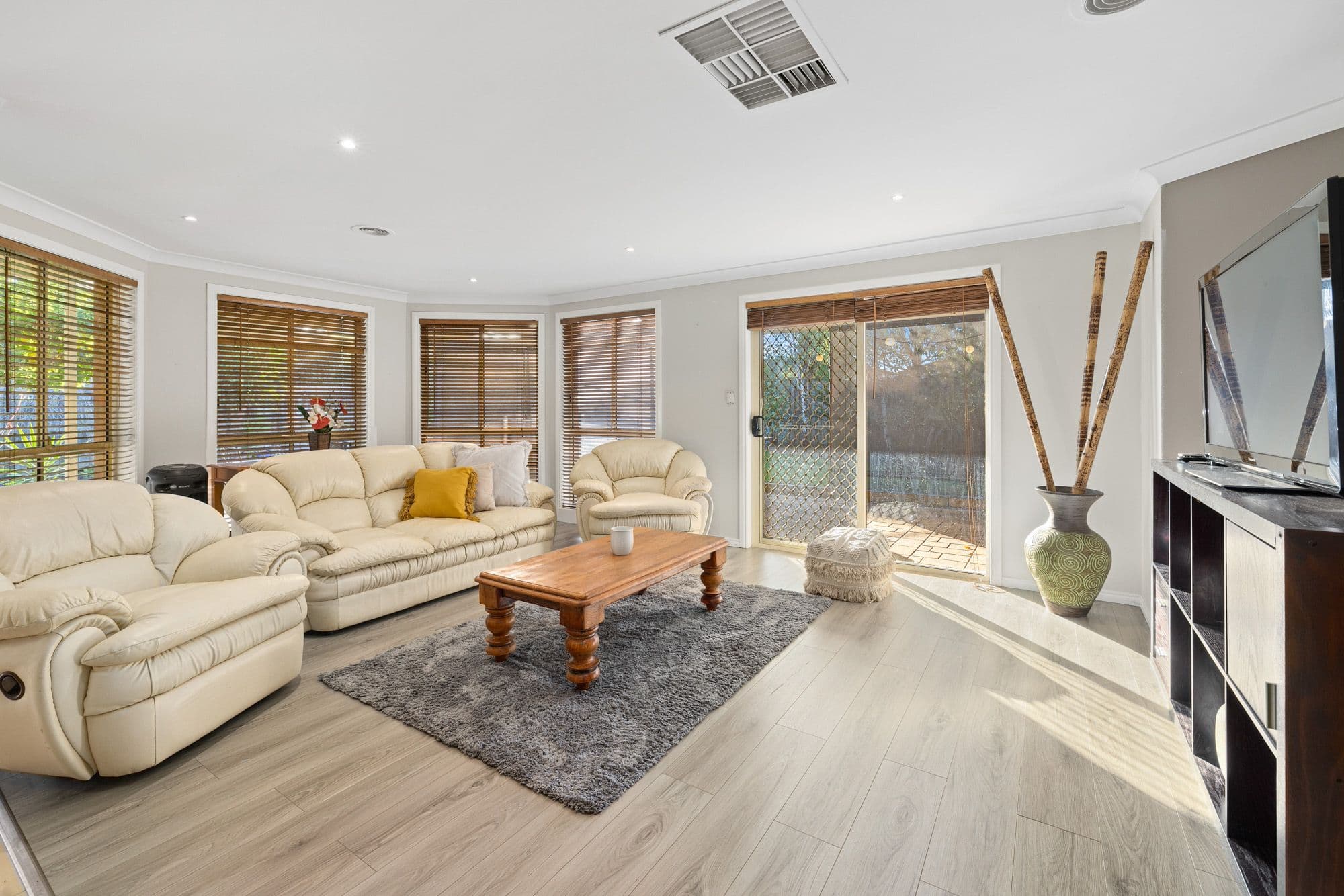 15 Golden Ash Grove, Hoppers Crossing VIC 3029, Hoppers Crossing - Thumbnail 8