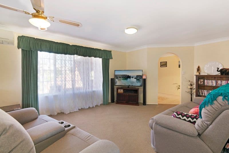 13 Tudor Court, Beerwah QLD 4519, Beerwah - Thumbnail 3