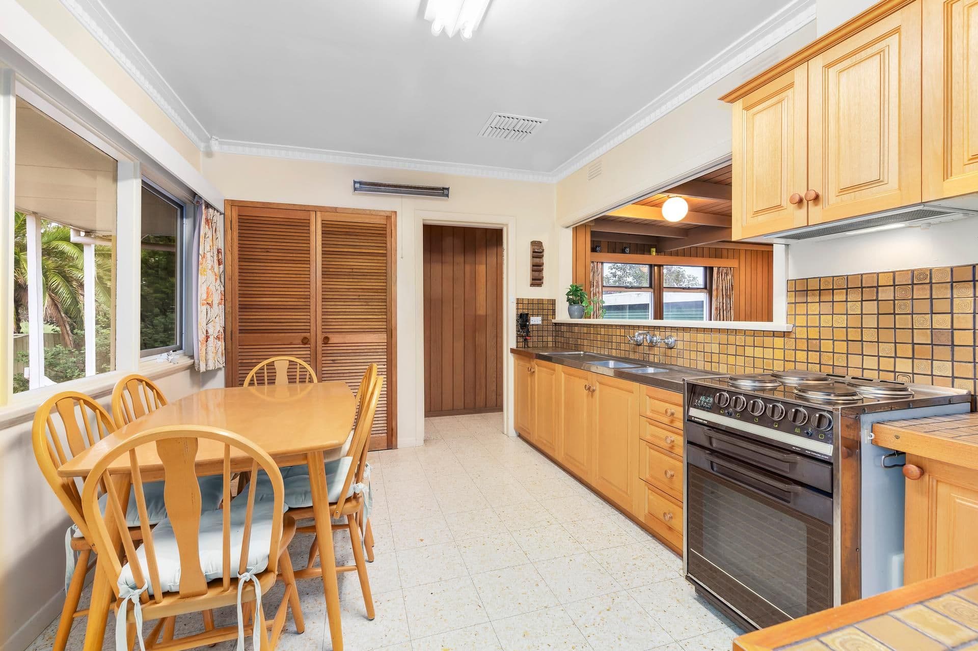 87 Airlie Road, Montmorency VIC 3094, Montmorency - Thumbnail 4