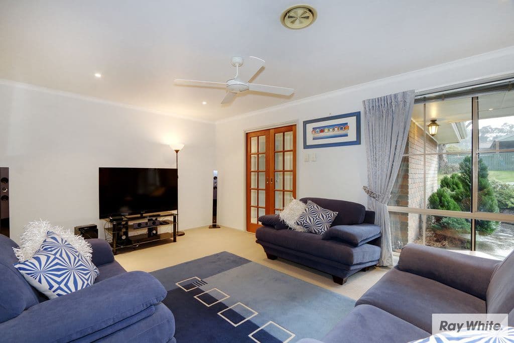 11 MANIFOLD Court, CROYDON SOUTH VIC 3136, Croydon South - Thumbnail 2