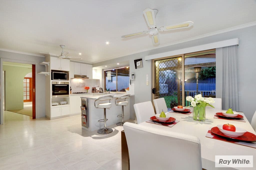 11 MANIFOLD Court, CROYDON SOUTH VIC 3136, Croydon South - Thumbnail 3