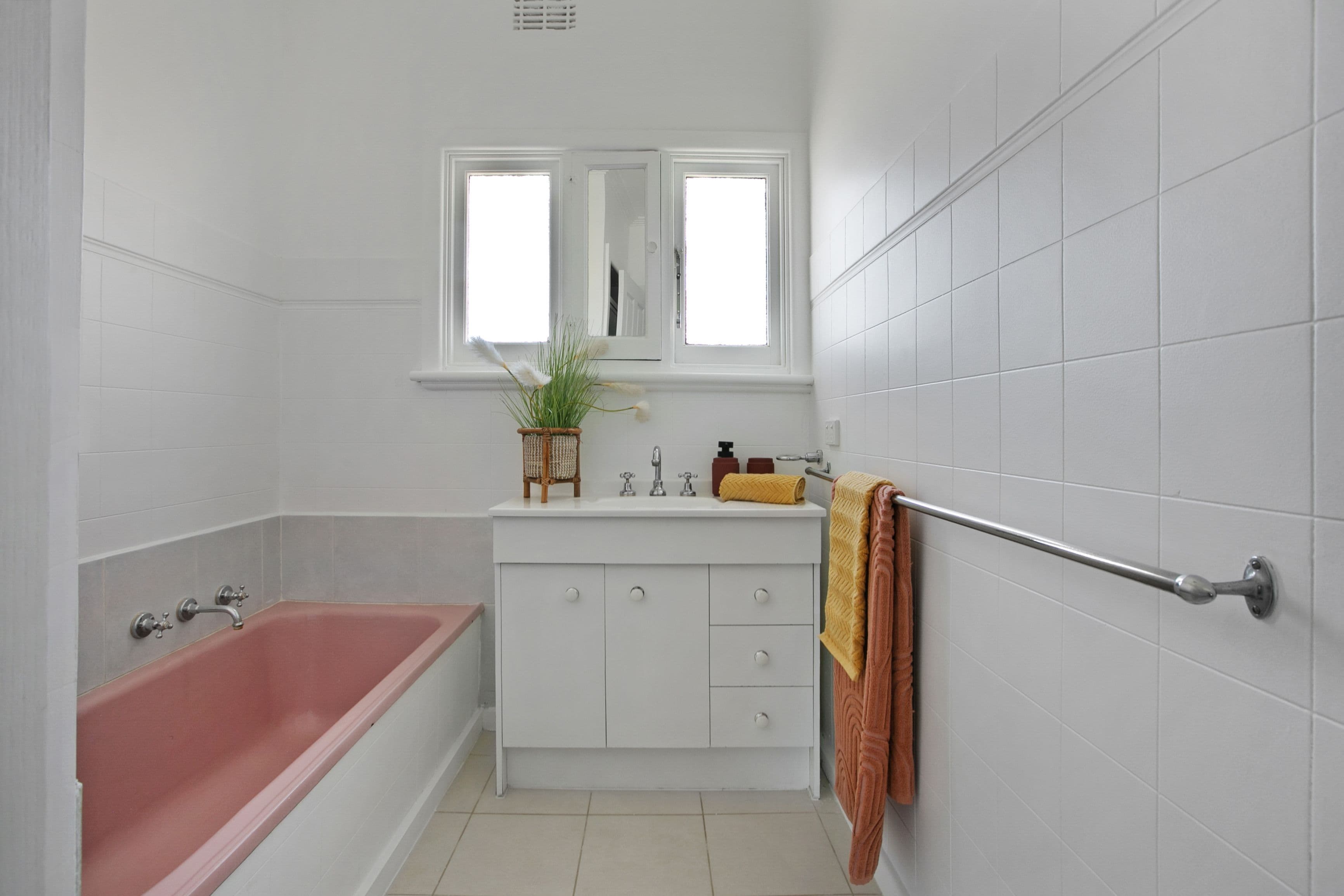 2 San Leandro Drive, Reservoir VIC 3073, Reservoir - Thumbnail 8