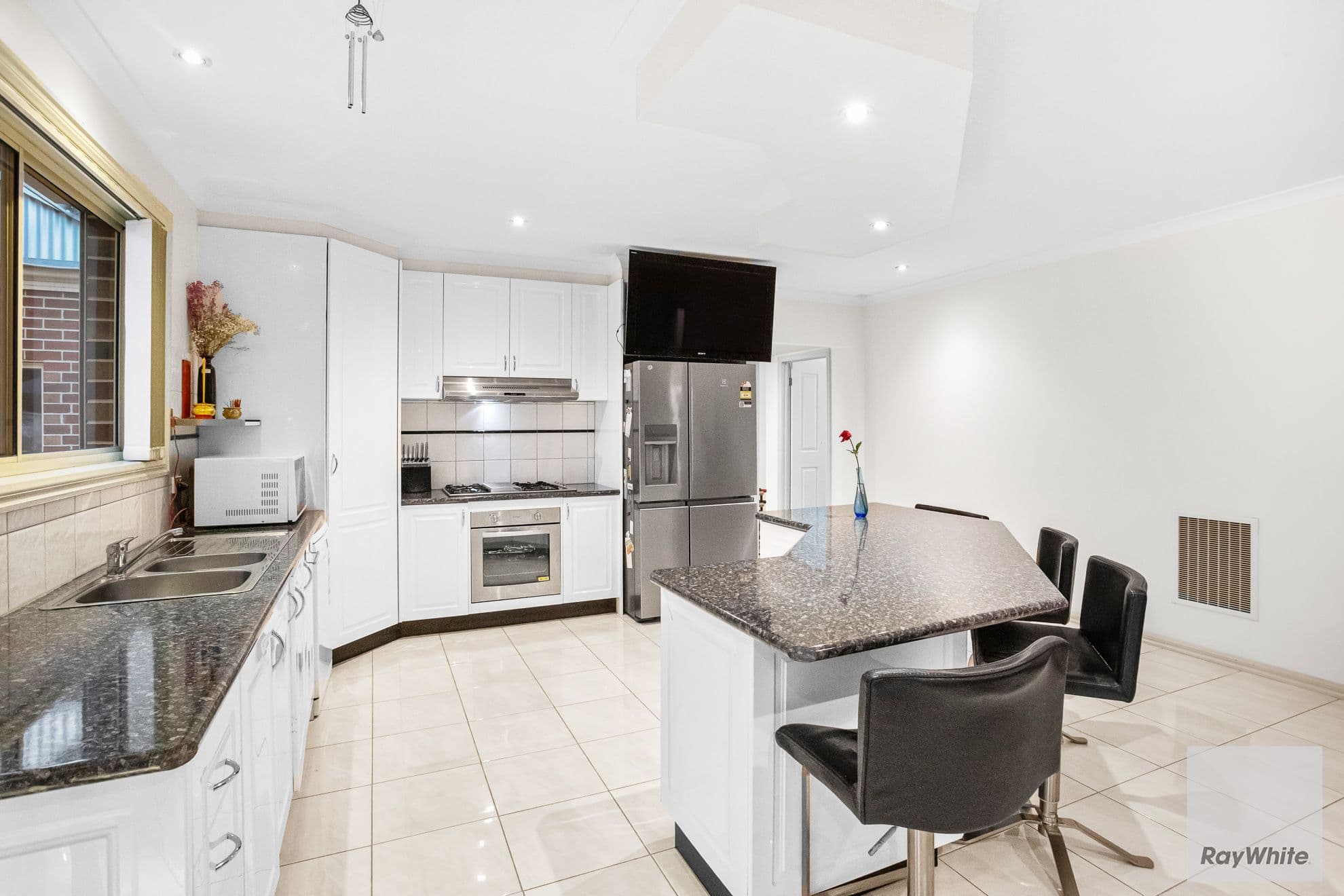 46 Barwon Street, Taylors Hill VIC 3037, Taylors Hill - Thumbnail 3