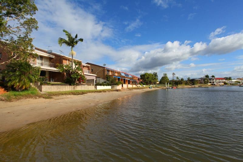 16 Broadmeadows Road, MAROOCHYDORE QLD 4558, Maroochydore - Thumbnail 2