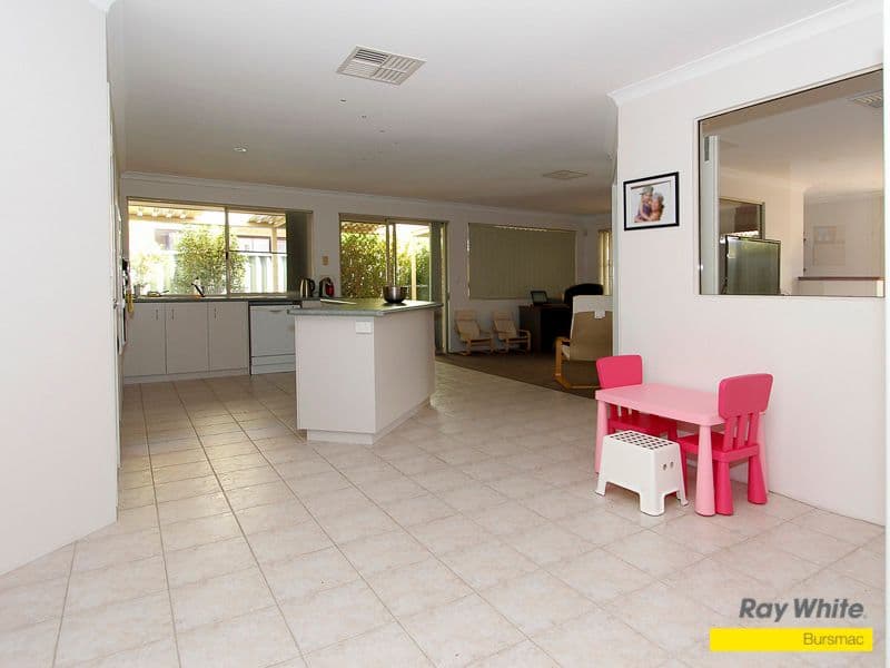 14 Hensley Loop, LANDSDALE WA 6065, Landsdale - Thumbnail 6