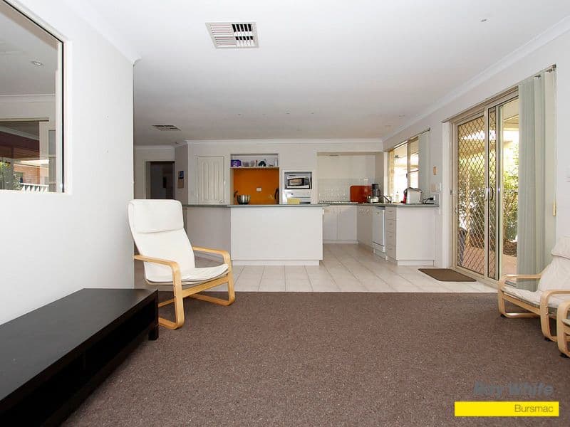 14 Hensley Loop, LANDSDALE WA 6065, Landsdale - Thumbnail 7