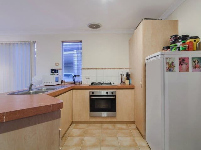 55 Moreton Crescent, WARNBRO WA 6169, Warnbro - Thumbnail 8