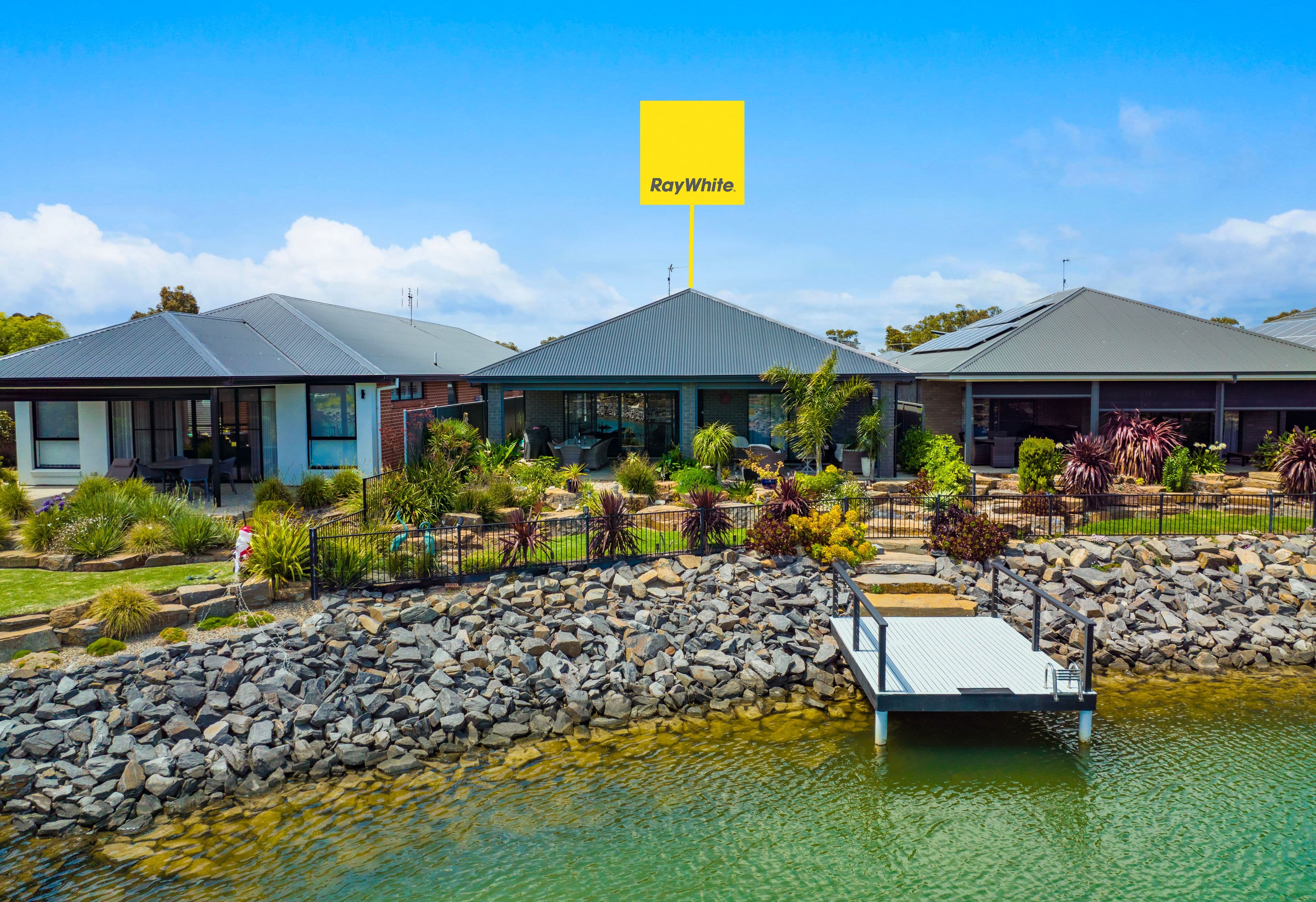 33 Central Drive, Victor Harbor SA 5211, Victor Harbor - Thumbnail 2