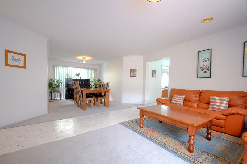7  Kerr Crescent, ASPENDALE GARDENS VIC 3195, Aspendale Gardens - Thumbnail 3