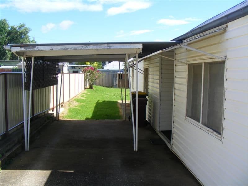 40 Parkes Street, COWRA NSW 2794, Cowra - Thumbnail 2
