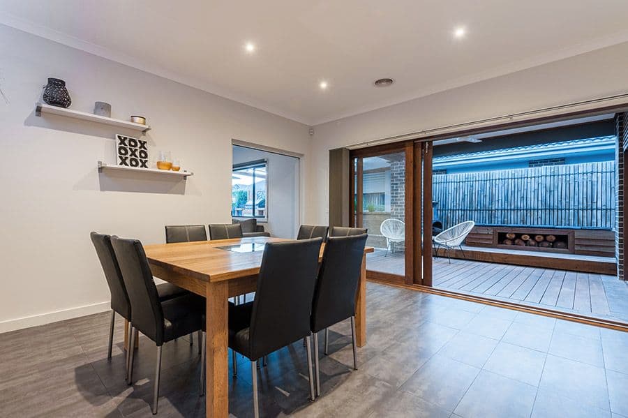 27 Thorngrove Avenue, Craigieburn VIC 3064, Craigieburn - Thumbnail 5