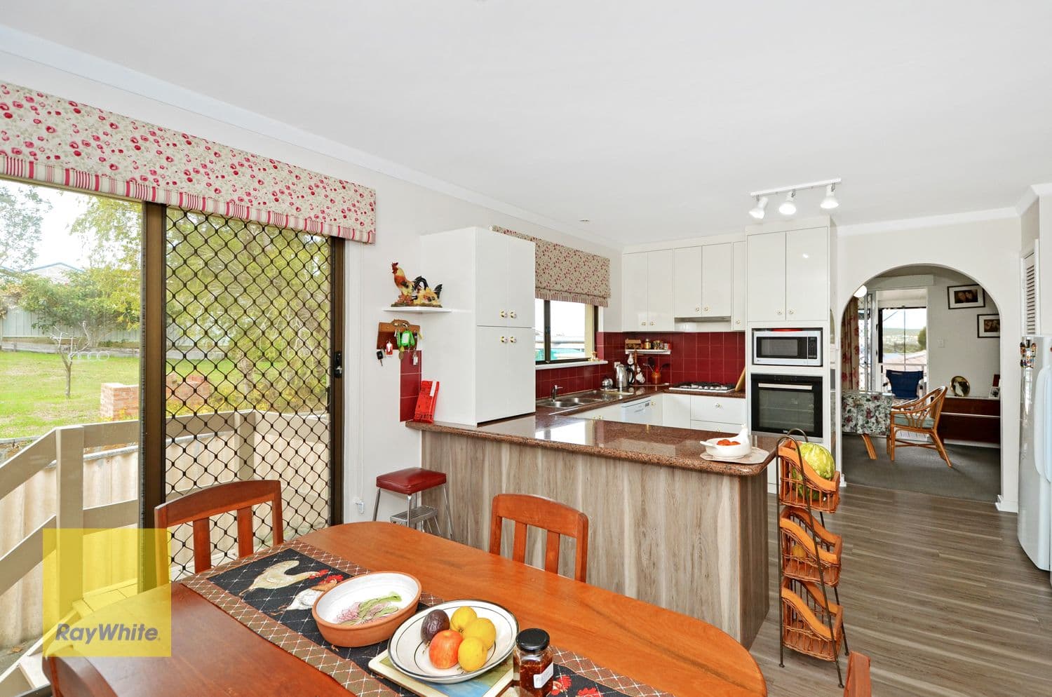 16 Eclipse Drive, Collingwood Heights WA 6330, Collingwood Heights - Thumbnail 6