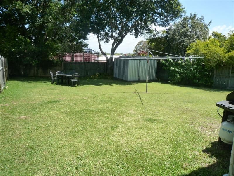 1 Mountjoy Terrace, WYNNUM QLD 4178, Wynnum - Thumbnail 4
