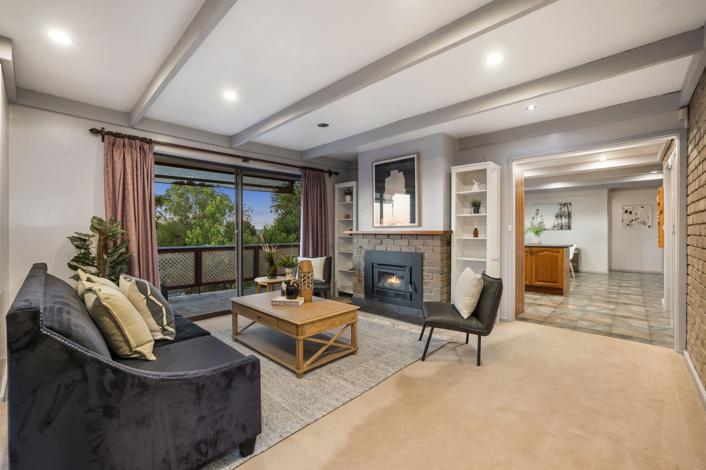16 Parker Avenue, Boronia VIC 3155, Boronia - Thumbnail 2
