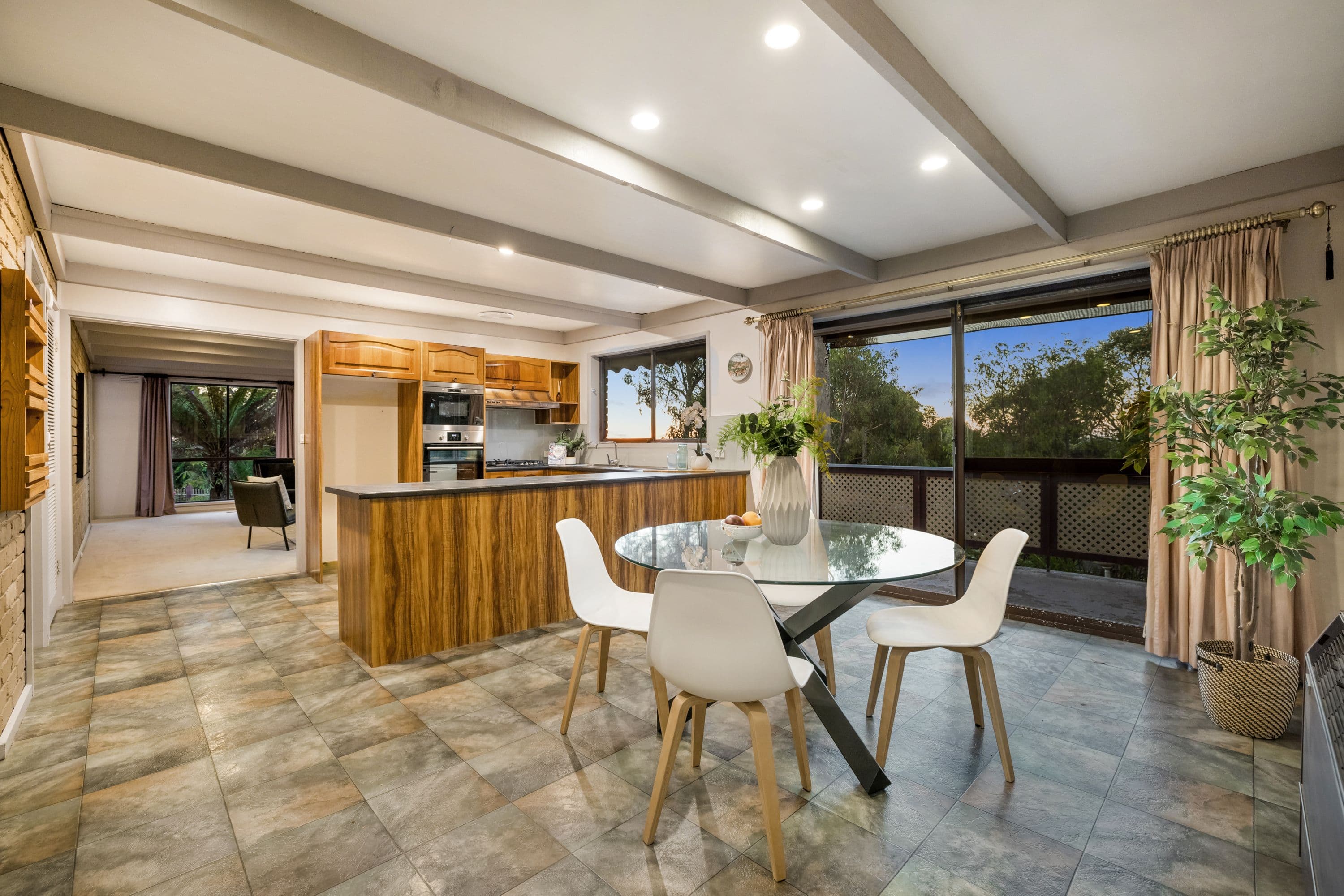 16 Parker Avenue, Boronia VIC 3155, Boronia - Thumbnail 4