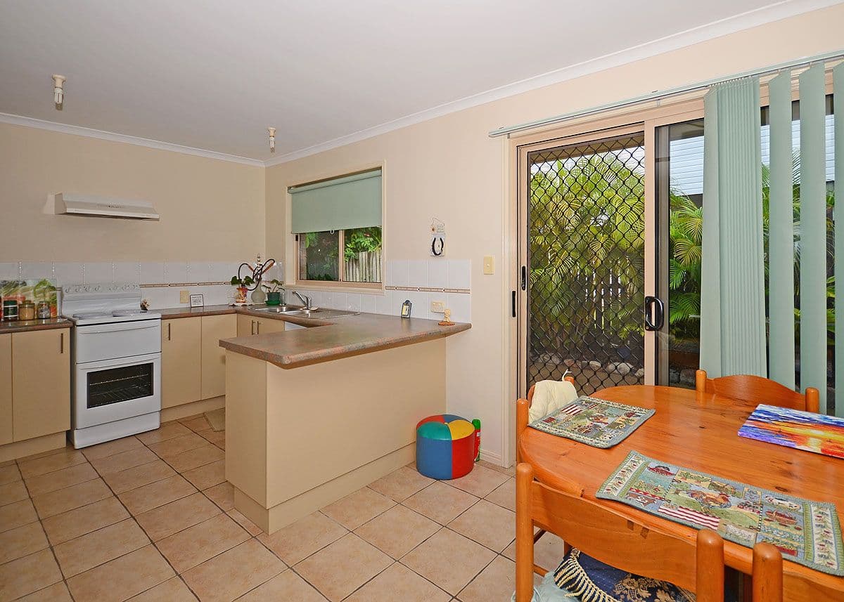20 Craig Crescent, PIALBA QLD 4655, Pialba - Thumbnail 7