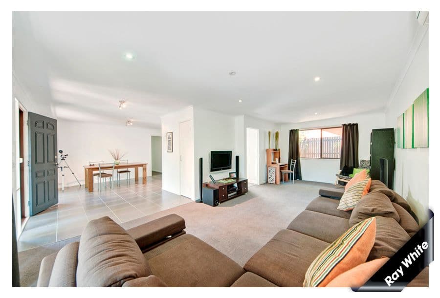 9 McRae Place, KAMBAH ACT 2902, Kambah - Thumbnail 2