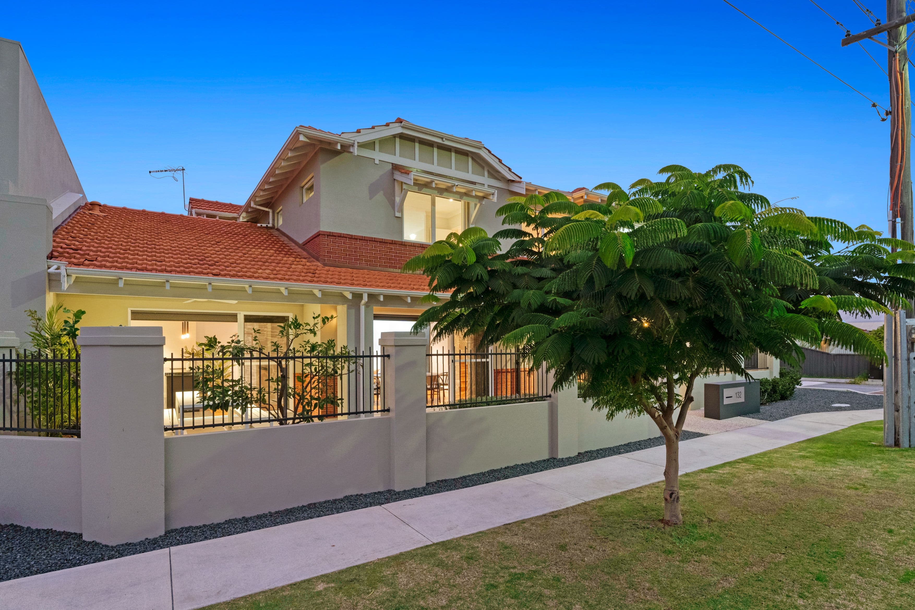 132 Clifton Crescent, Inglewood WA 6052, Inglewood - Thumbnail 3