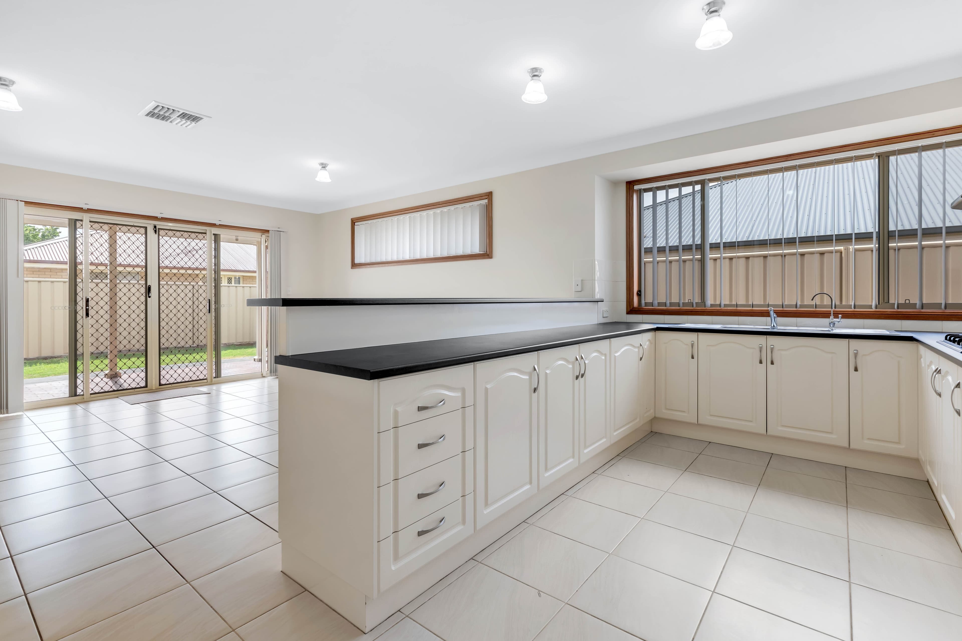 53 Douglas Drive, Munno Para SA 5115, Munno Para - Thumbnail 4