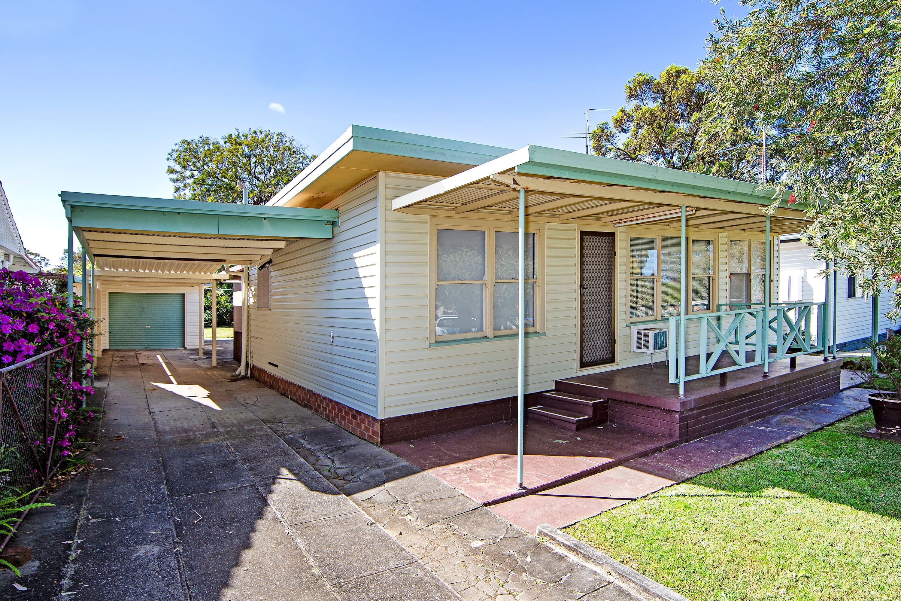 5 Ourringo Avenue, Lake Haven NSW 2263, Lake Haven - Image 1