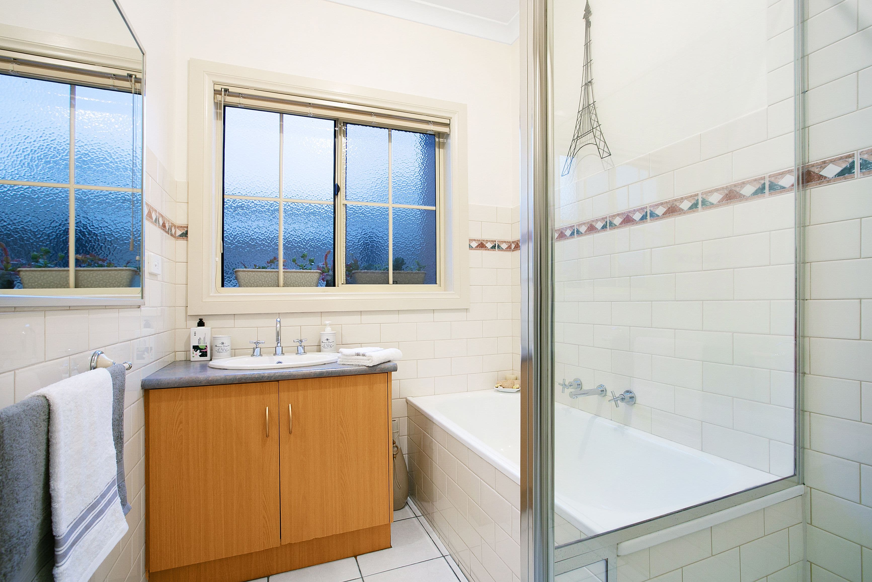 23-25 Grimwade Street, Reservoir VIC 3073, Reservoir - Thumbnail 8