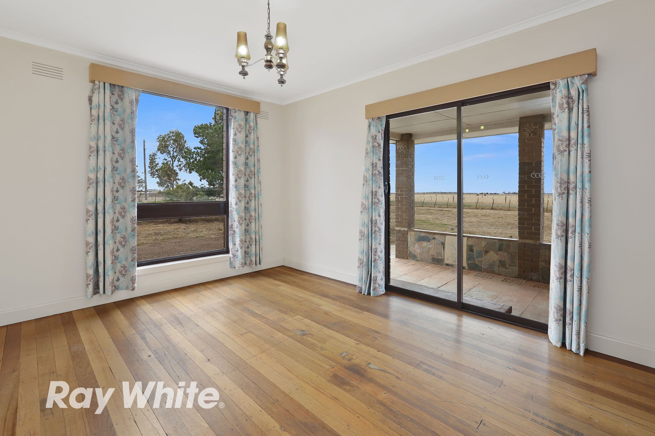 150 Darlington Drive, ANAKIE VIC 3213, Anakie - Thumbnail 2