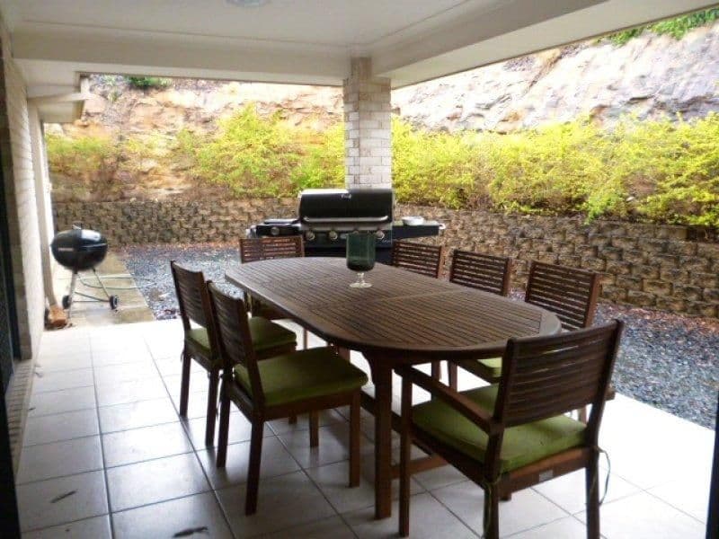 5 O'Connell Close, BELLBOWRIE QLD 4070, Bellbowrie - Thumbnail 2