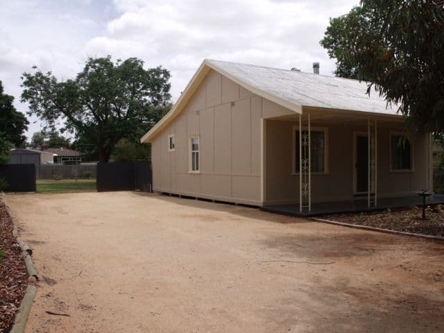 10 Sturt Street, LOXTON SA 5333, Loxton - Thumbnail 8