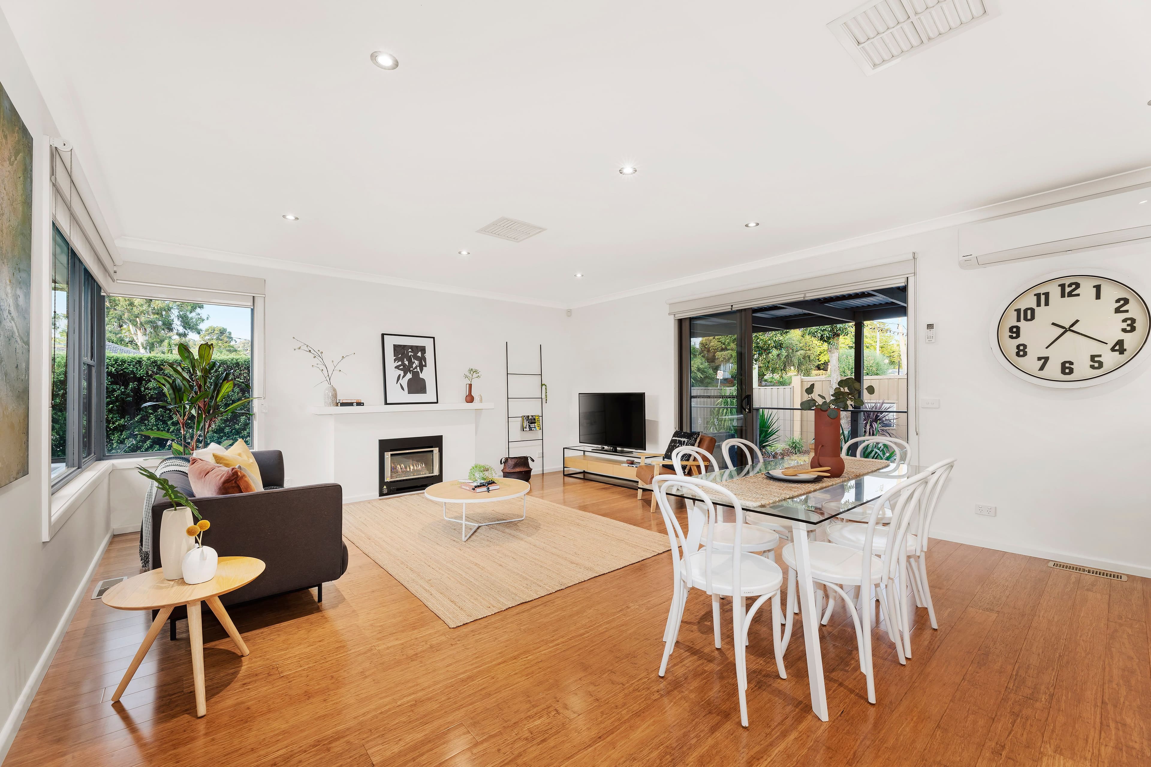 40 Diane Crescent, Viewbank VIC 3084, Viewbank - Thumbnail 3