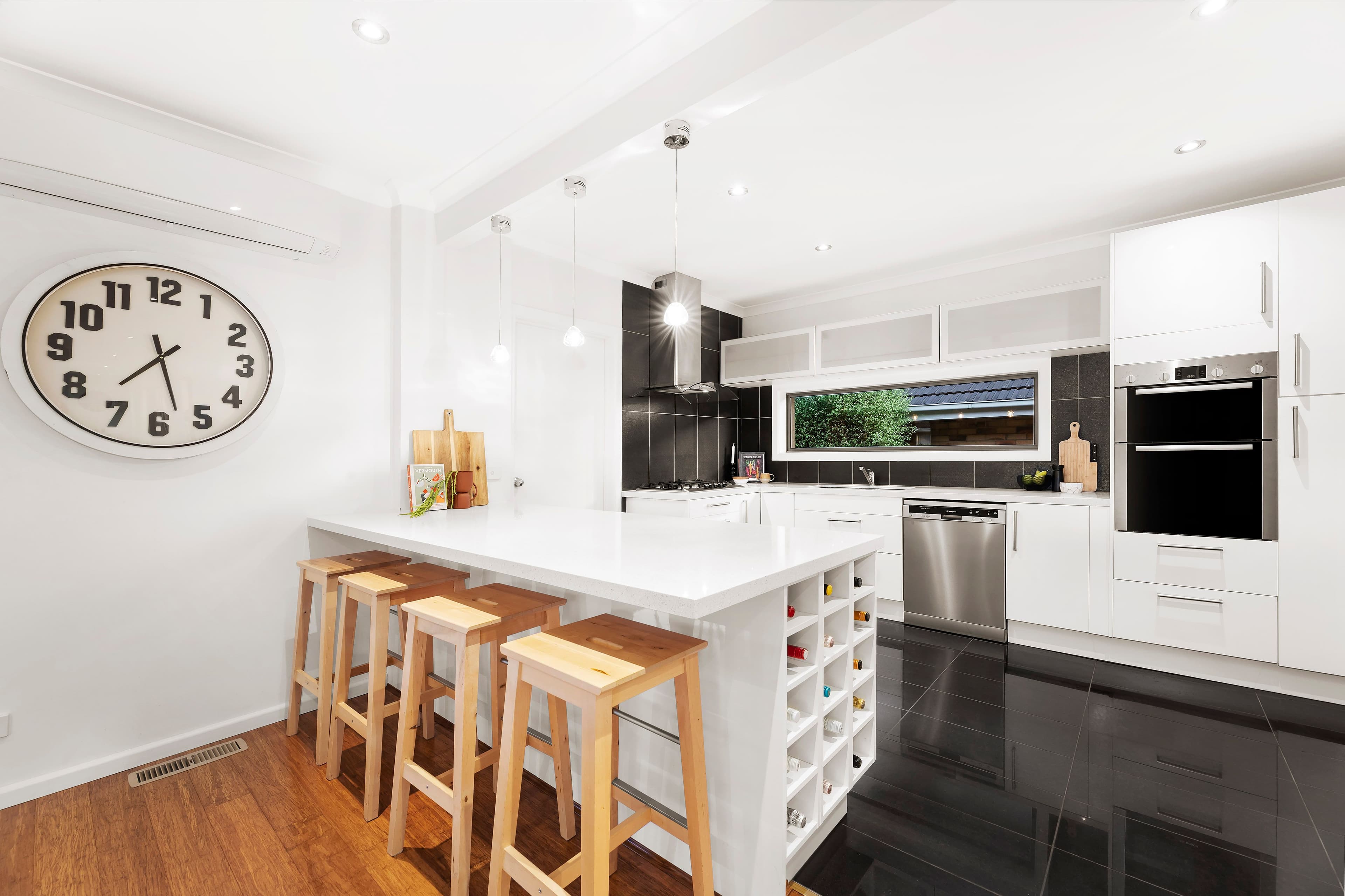40 Diane Crescent, Viewbank VIC 3084, Viewbank - Thumbnail 4