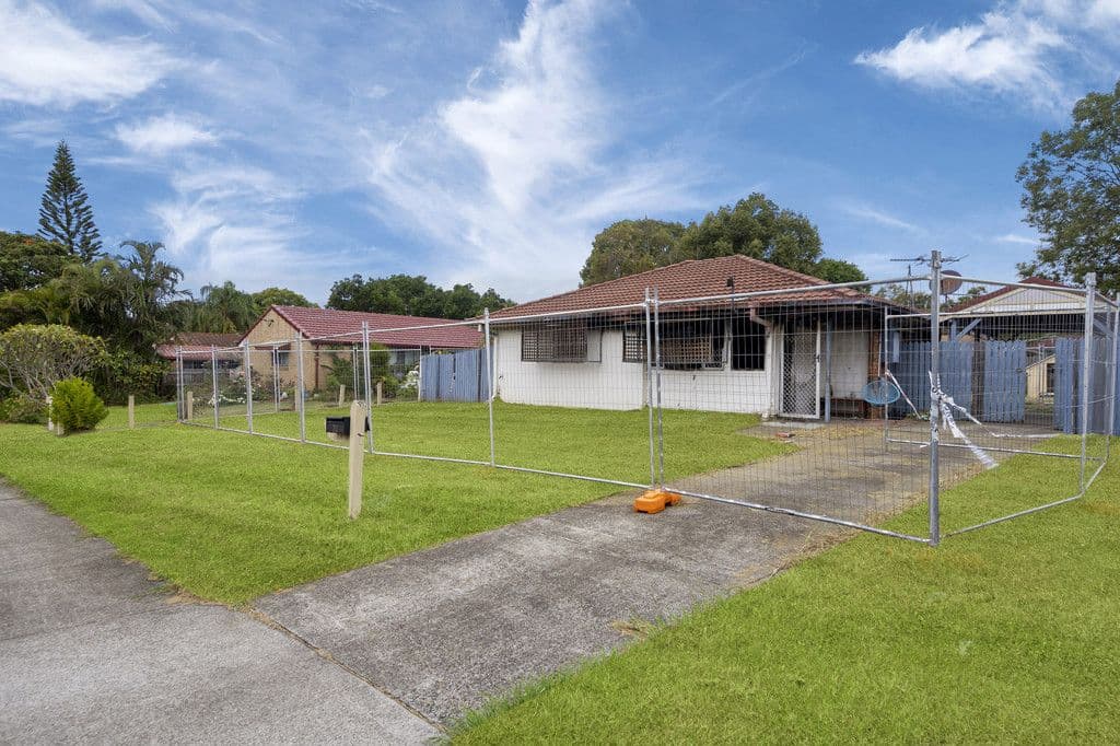 32 Nelson Street, Bundamba QLD 4304, Bundamba - Thumbnail 3