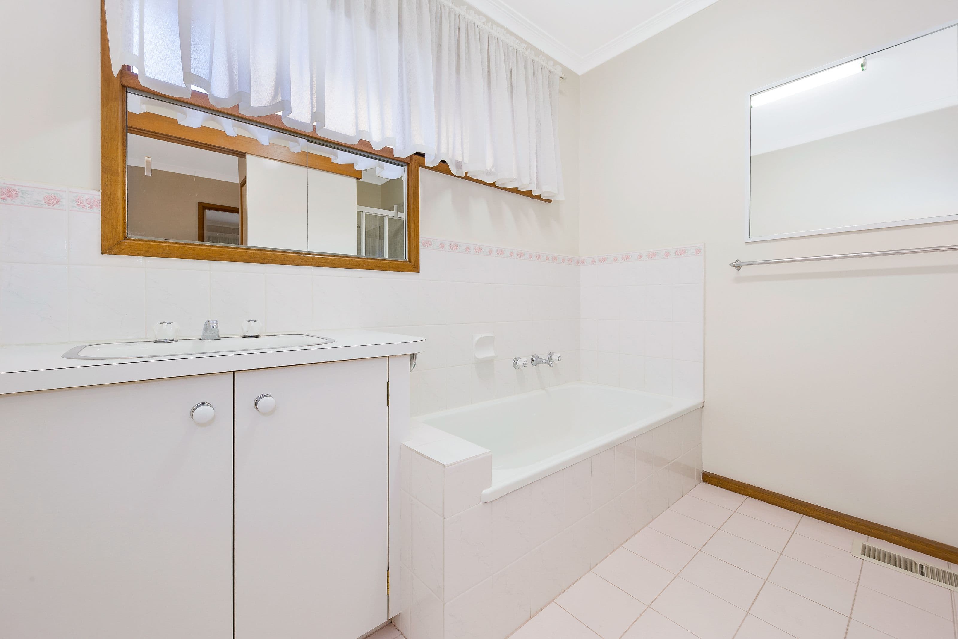 1 Elm Grove, Mount Waverley VIC 3149, Mount Waverley - Thumbnail 4
