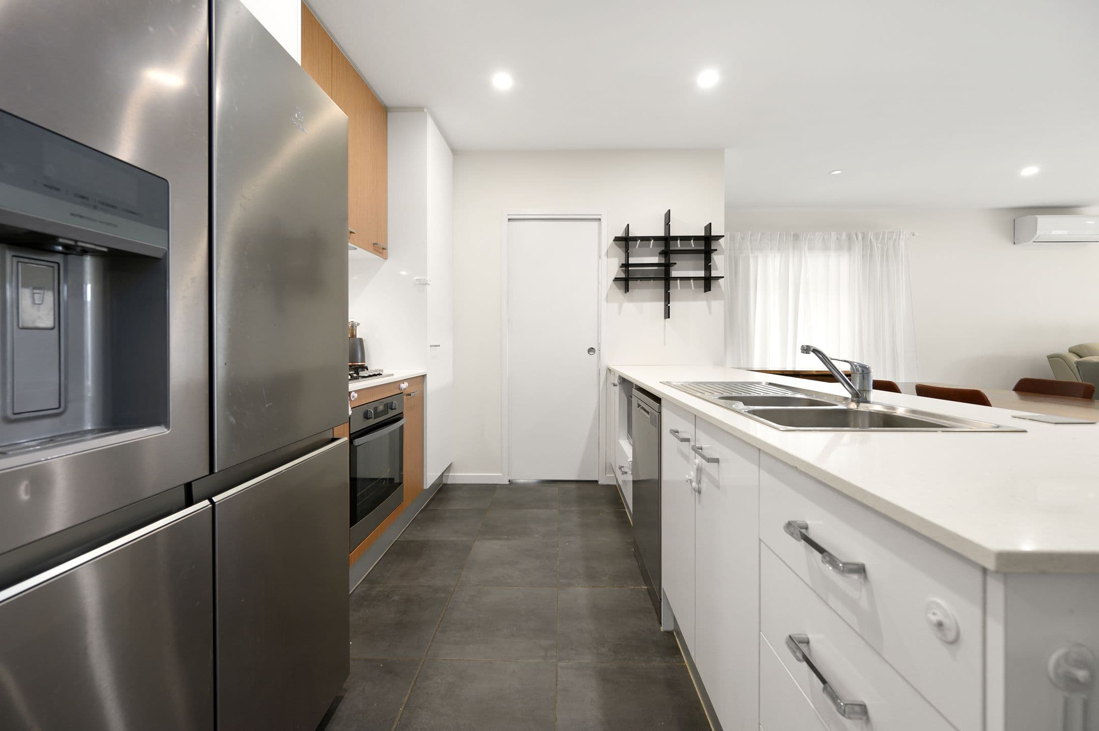 16 Hoop Pine Circuit, Coomera QLD 4209, Coomera - Thumbnail 4