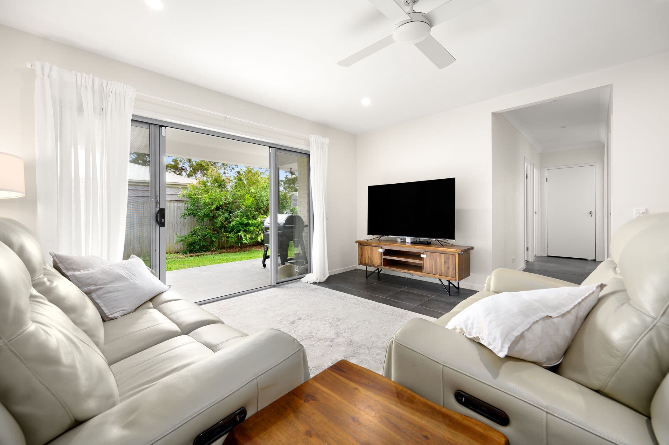 16 Hoop Pine Circuit, Coomera QLD 4209, Coomera - Thumbnail 6