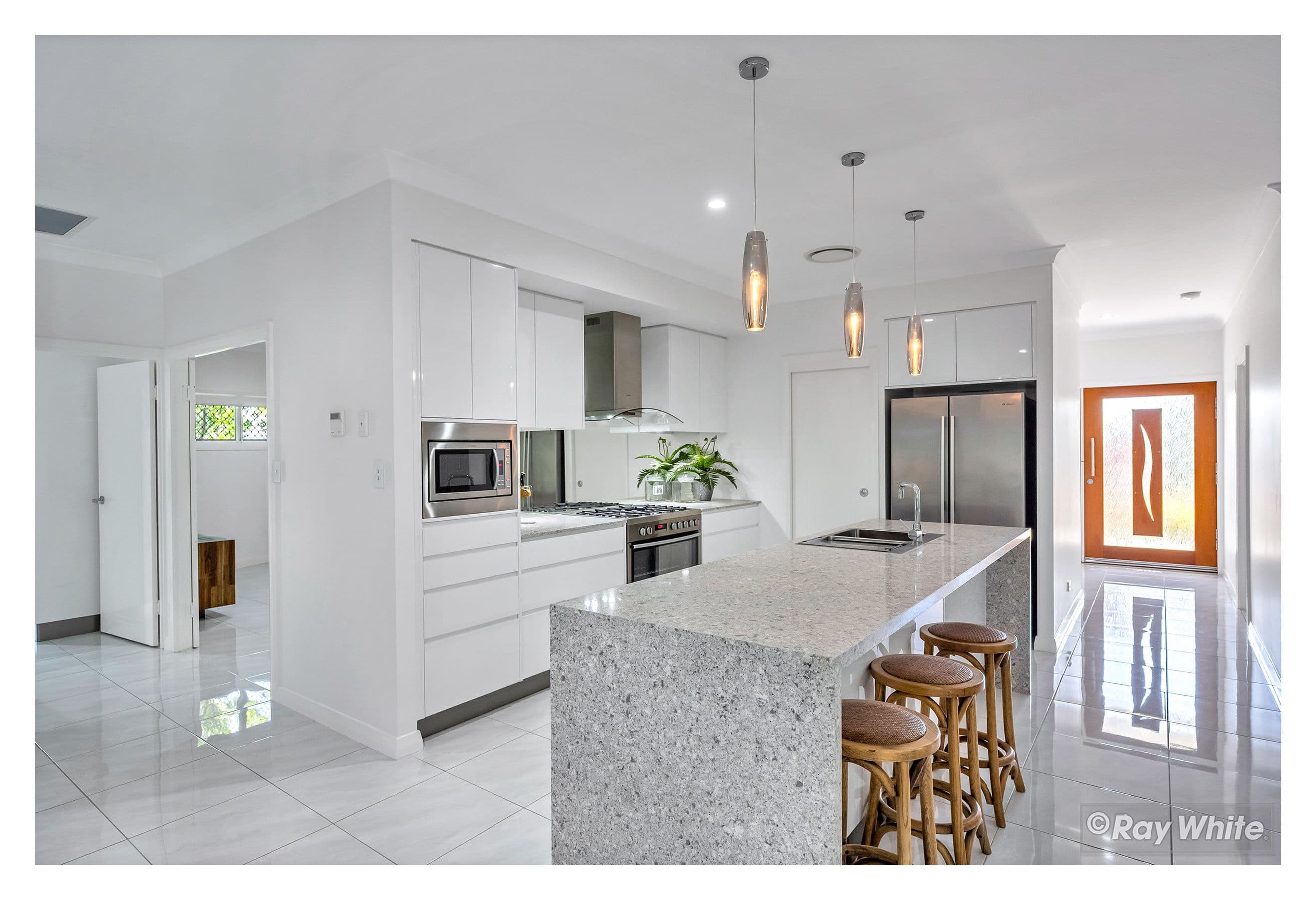 3 Belbowrie Avenue, Norman Gardens QLD 4701, Norman Gardens - Thumbnail 2