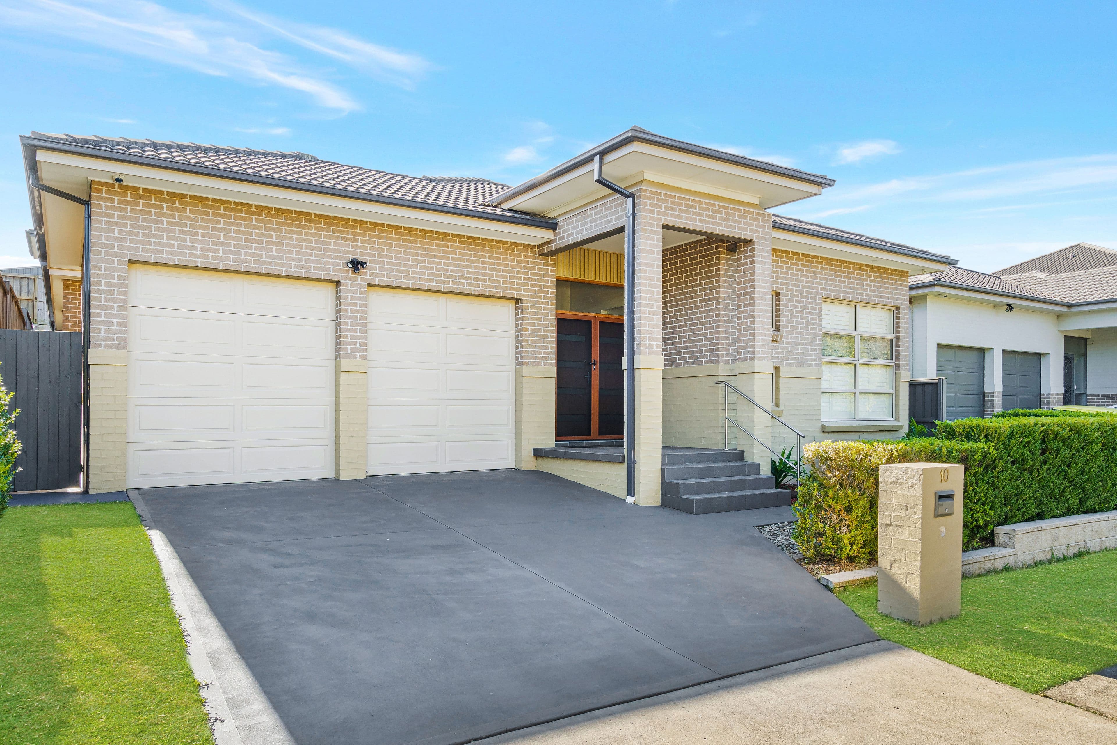 10 Hemsworth Avenue, Middleton Grange NSW 2171, Middleton Grange - Image 1