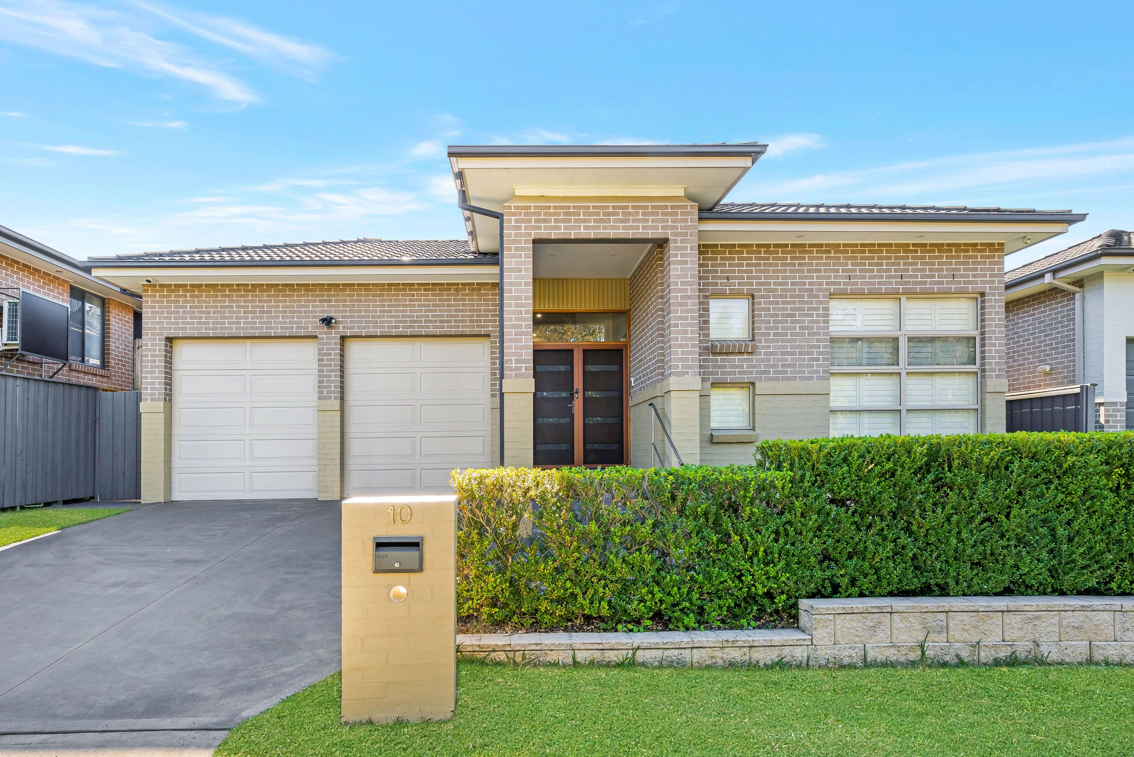 10 Hemsworth Avenue, Middleton Grange NSW 2171, Middleton Grange - Thumbnail 2