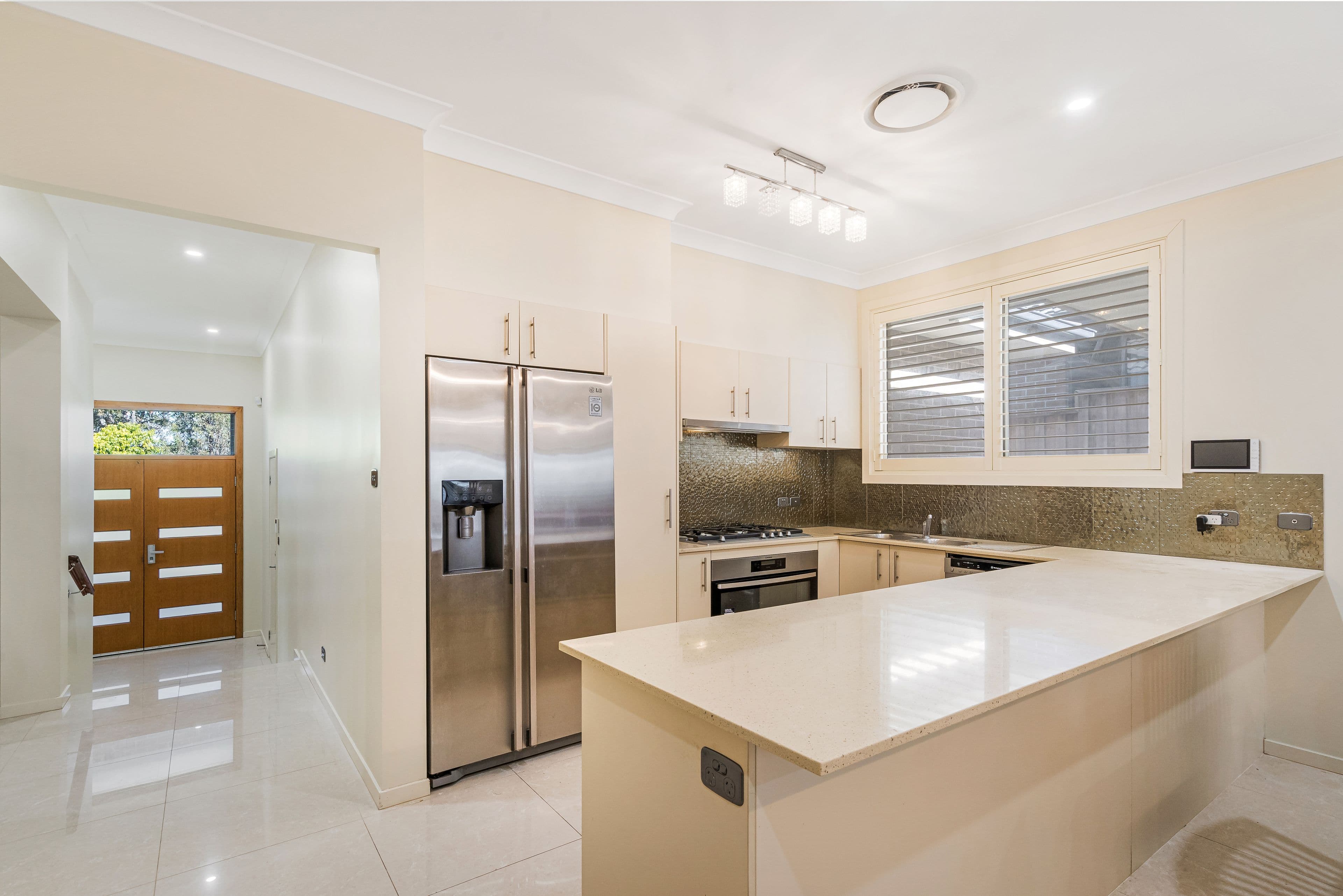 10 Hemsworth Avenue, Middleton Grange NSW 2171, Middleton Grange - Thumbnail 8