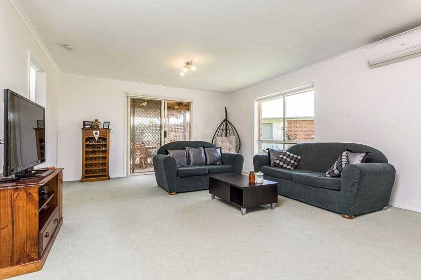 1 Bourbon Way, Waurn Ponds VIC 3216, Waurn Ponds - Thumbnail 4