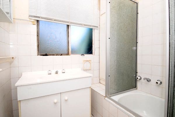 10 Bullarto Street, CHADSTONE VIC 3148, Chadstone - Thumbnail 8