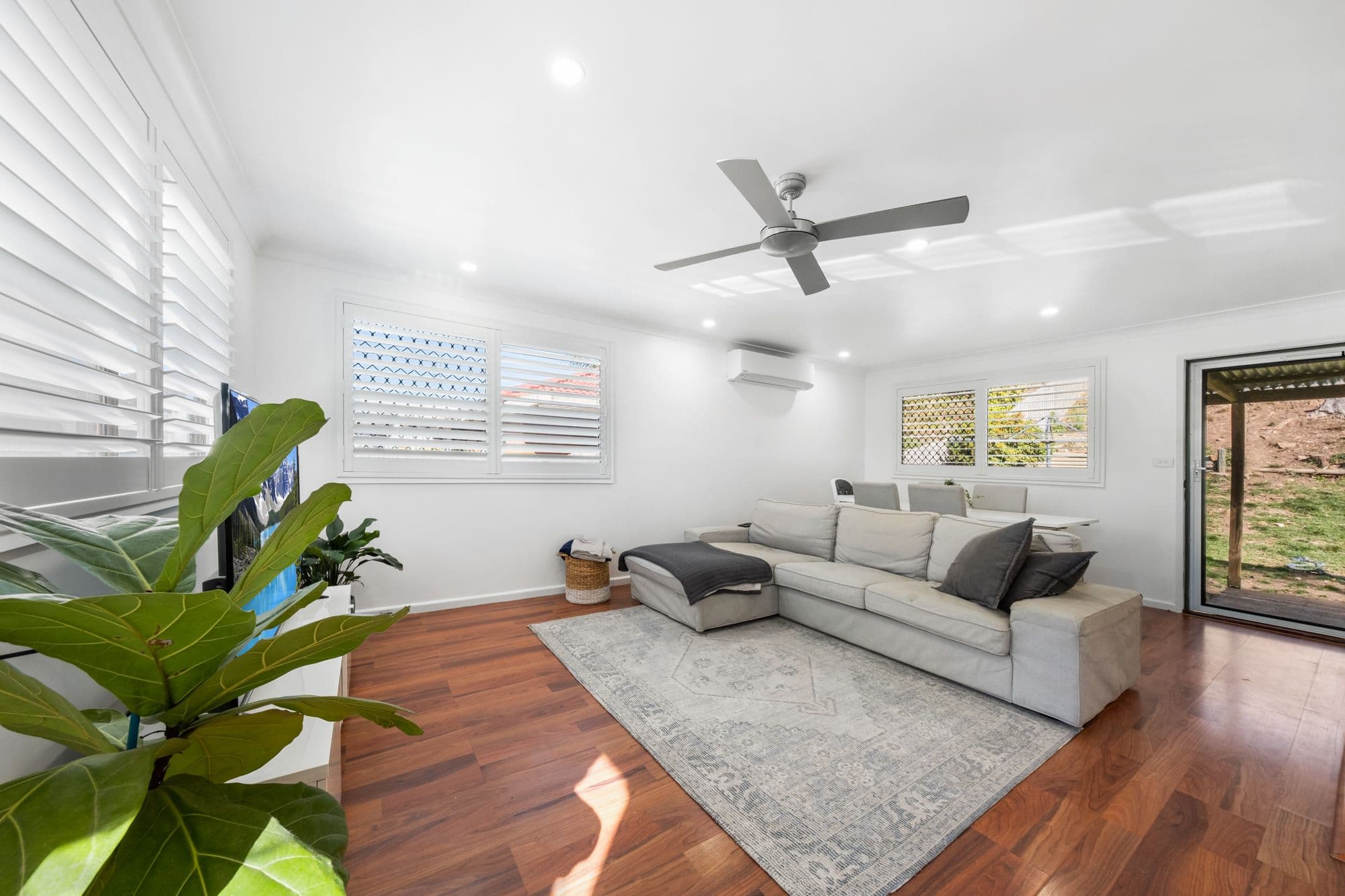 14 Scullin Place, Berkeley Vale NSW 2261, Berkeley Vale - Thumbnail 3