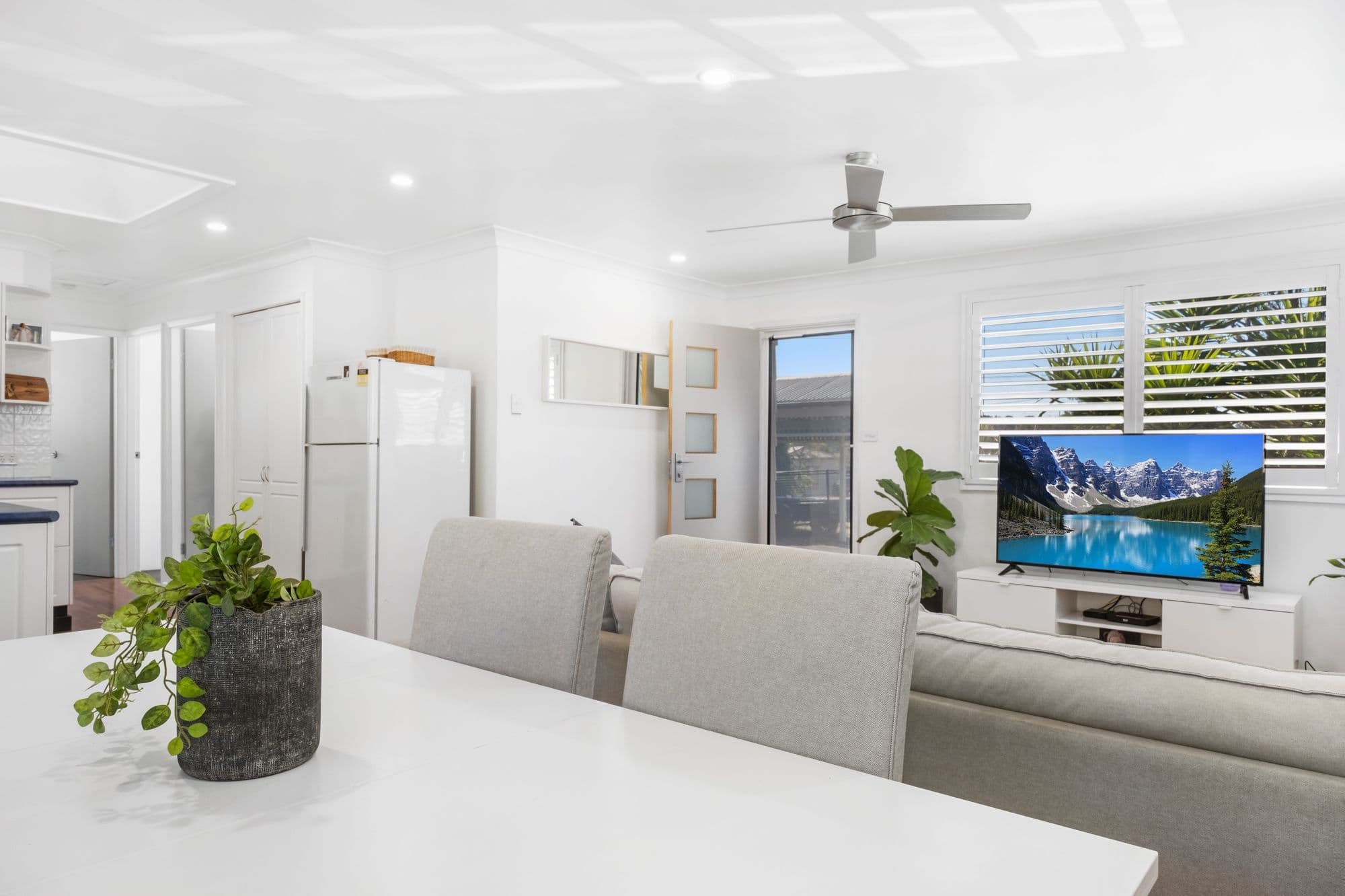 14 Scullin Place, Berkeley Vale NSW 2261, Berkeley Vale - Thumbnail 4