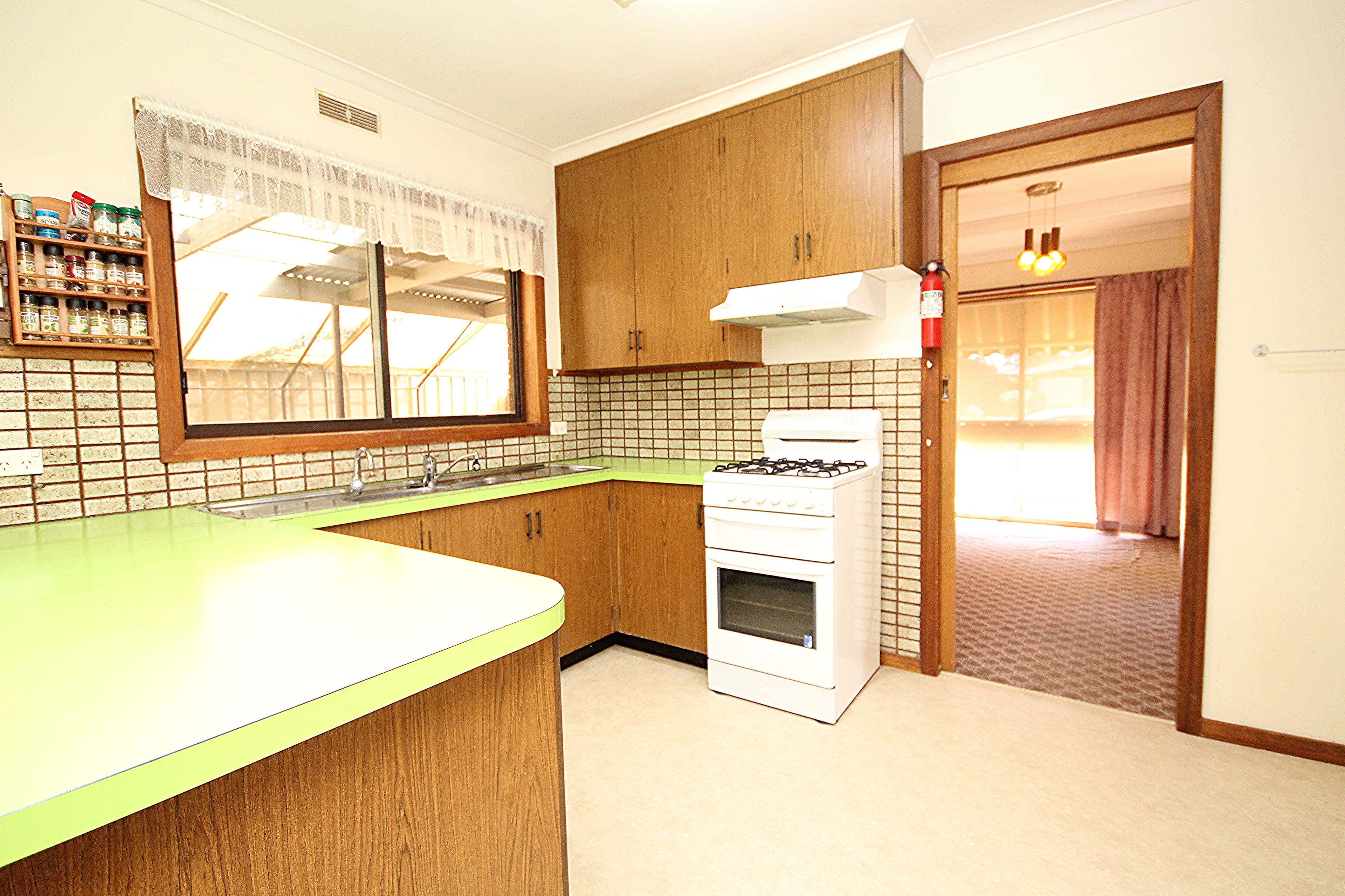 12 Birch Avenue, Horsham VIC 3400, Horsham - Thumbnail 3