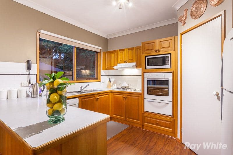 11 Robina Court, Rowville VIC 3178, Rowville - Thumbnail 6