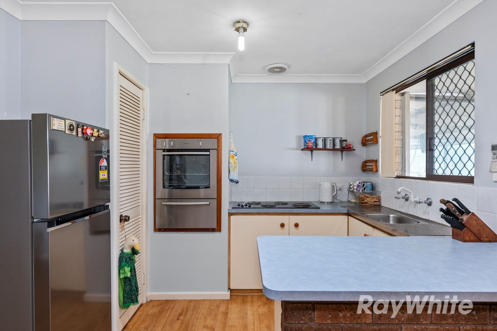 6 Humphrey Street, Pinjarra WA 6208, Pinjarra - Thumbnail 6