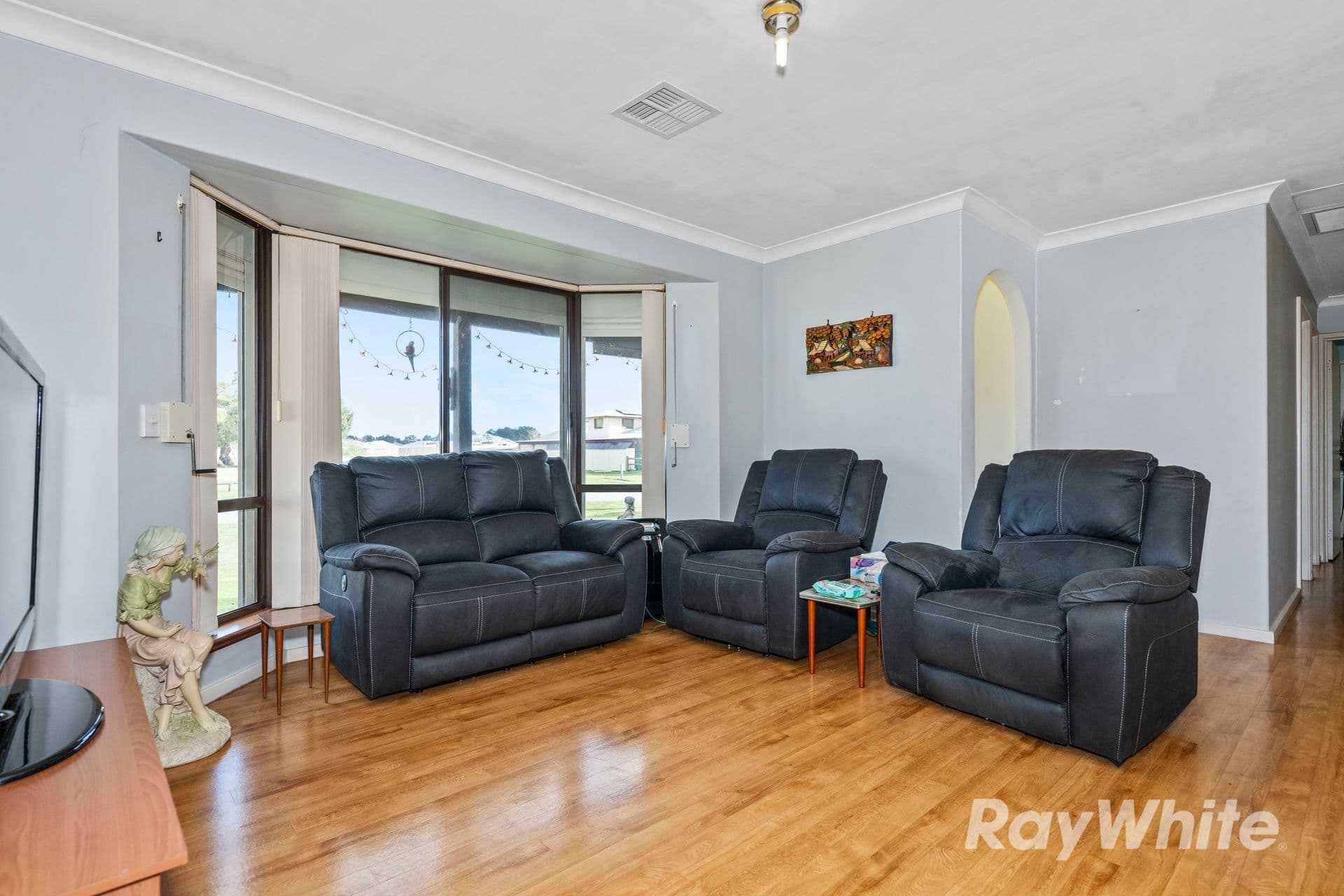 6 Humphrey Street, Pinjarra WA 6208, Pinjarra - Thumbnail 8